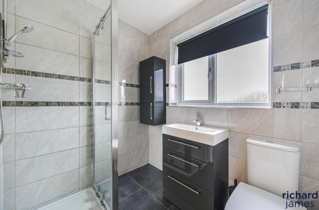 edb6584a00254ac68fe79930a6ff80c5