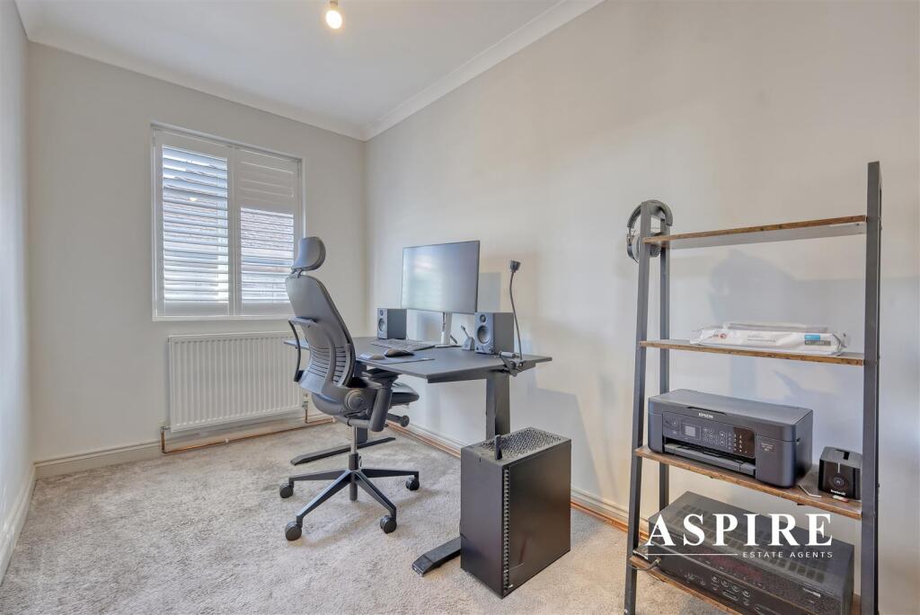 Aspire Estate Agents25.jpg