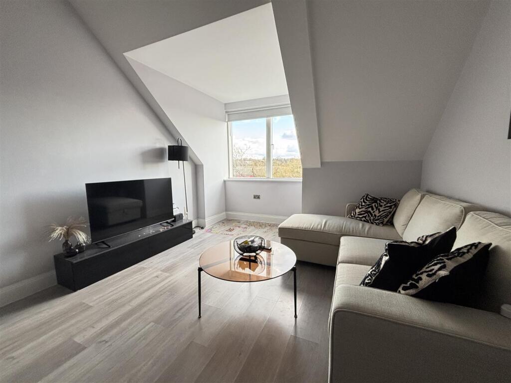 Living room.jpeg