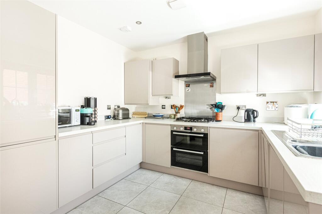 Kitchen/Breakfast Rm