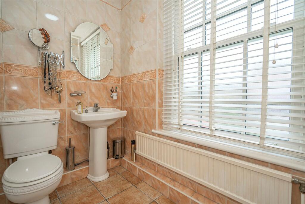 Bathroom B