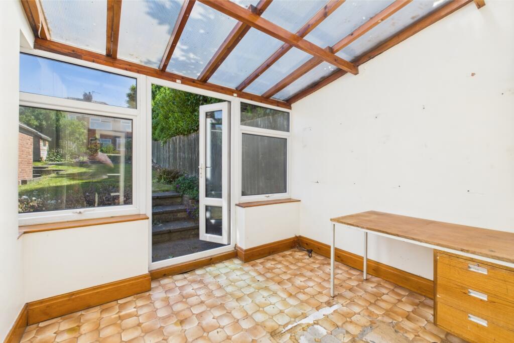 CAM03162G0-PR0266-STILL002