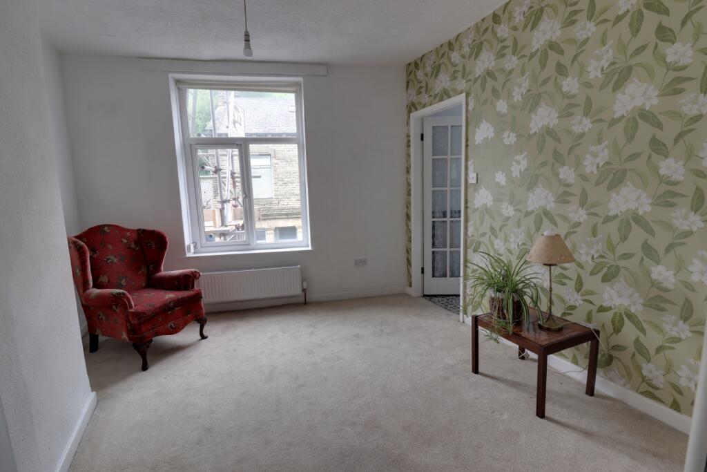 Double bedroom 1