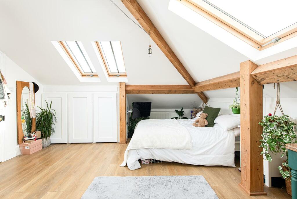 Bedroom4_2.jpg