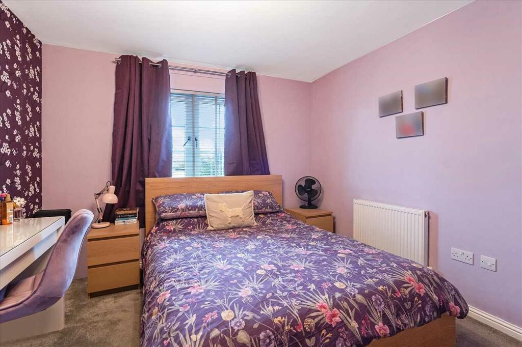 Bedroom One (2)