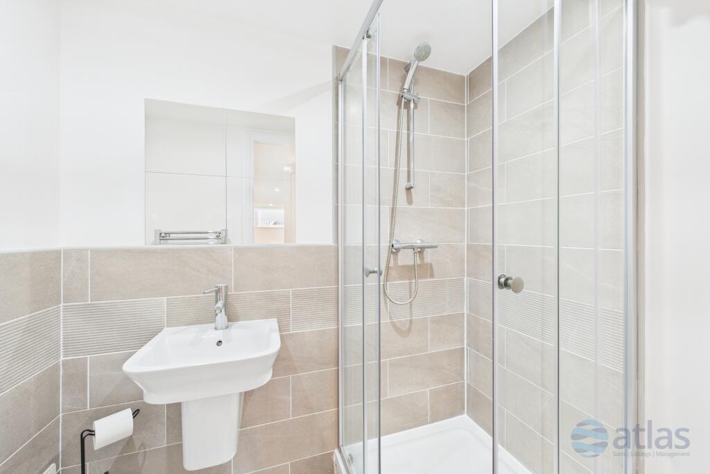 En-suite Bathroom