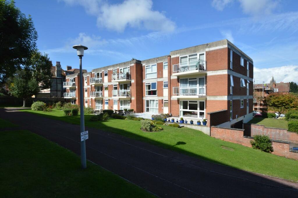 48 Highview Court.jpg