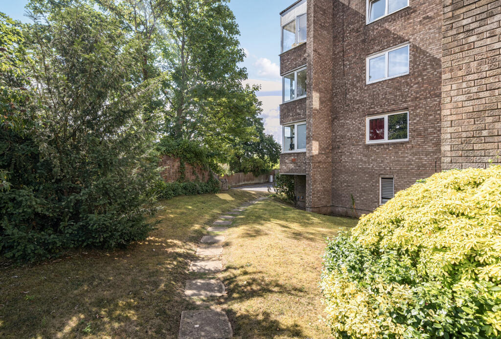 1332165-1-688745c...