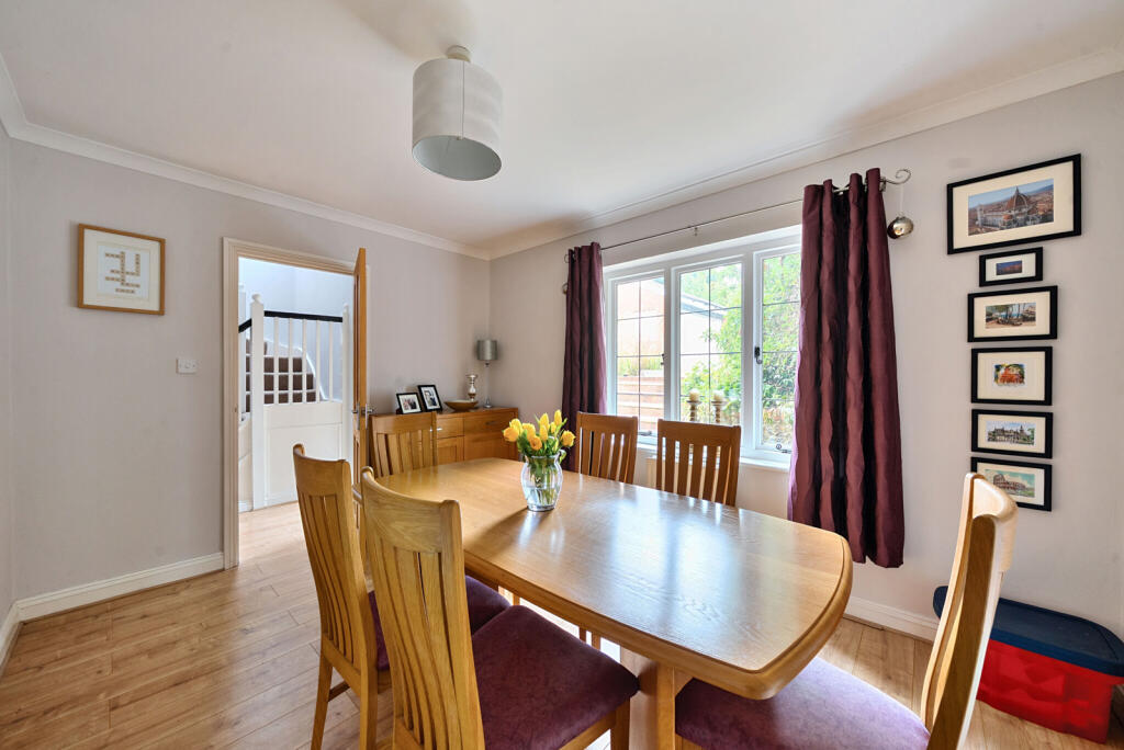 5-6819fb49ea59a-1...