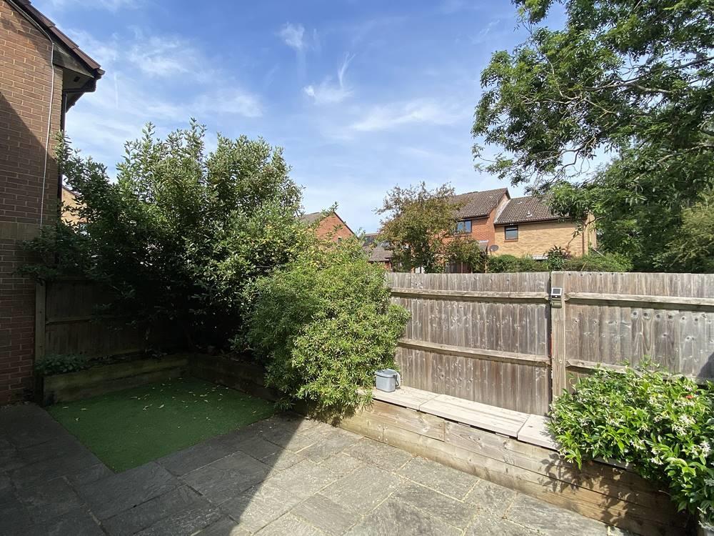 garden1.jpg