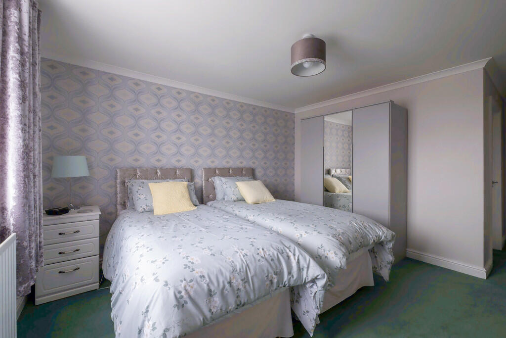 6EsplanadeCourt-2...