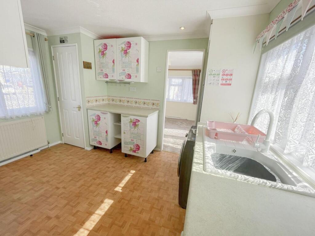 tlc_fc8c505c-3139-43da-8c80-f271c724be33_539f154.j