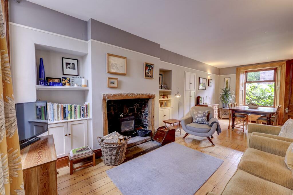 Living &amp; Dining Room