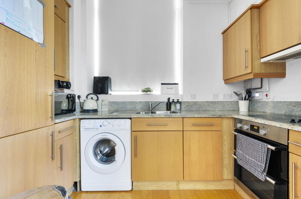 Fitted Kitchen