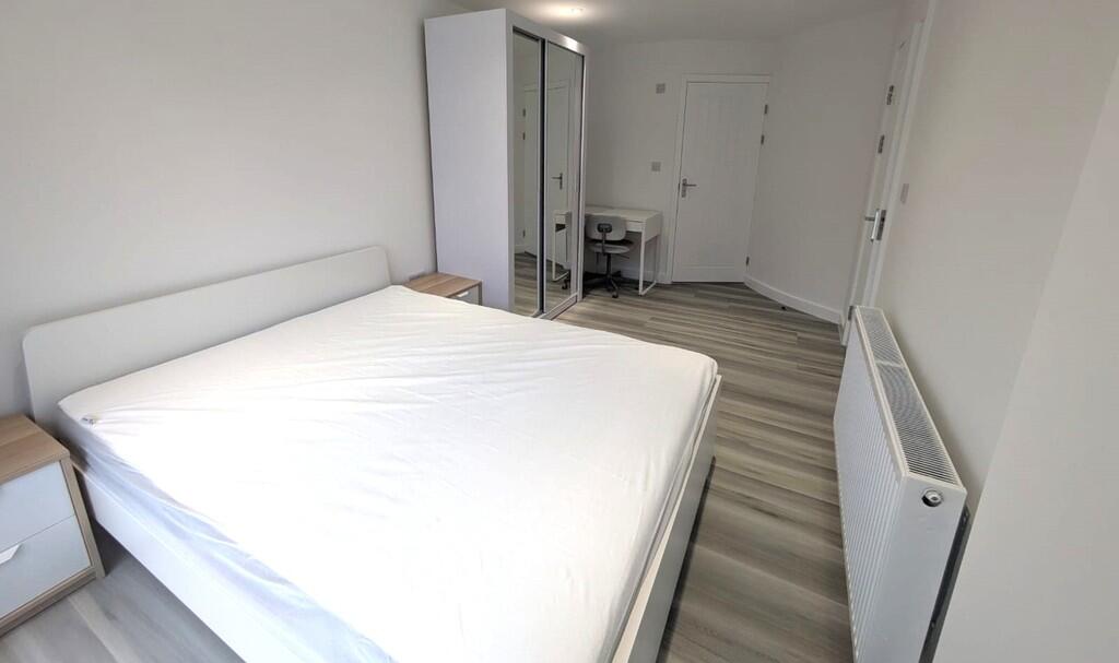 ROOM LS (1)