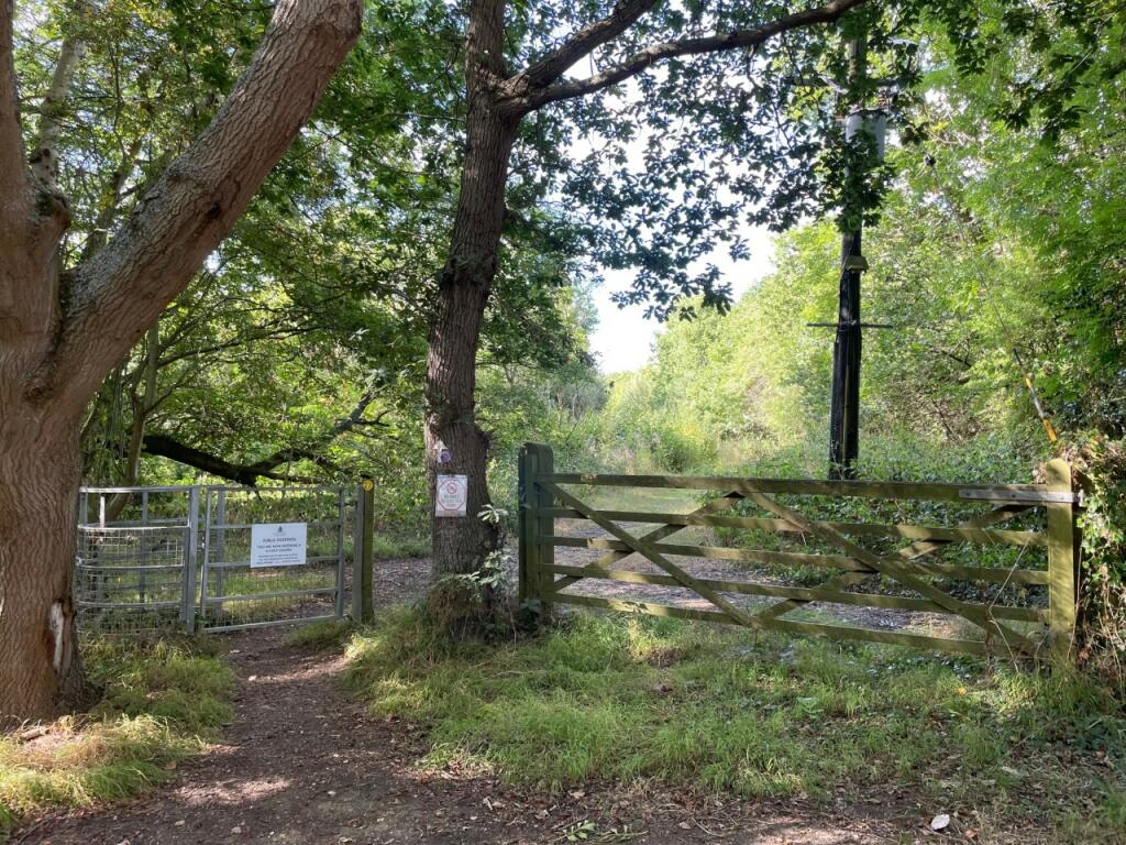 End of Broomfield Gate