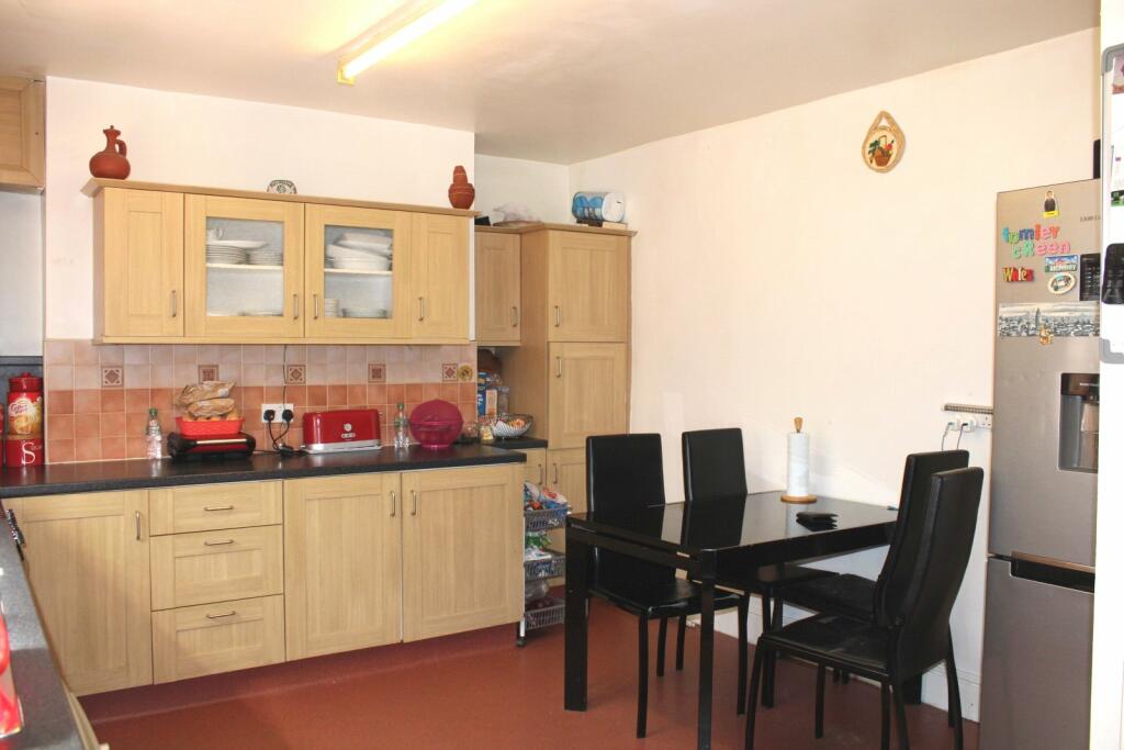 Kitchen/breakfast ro