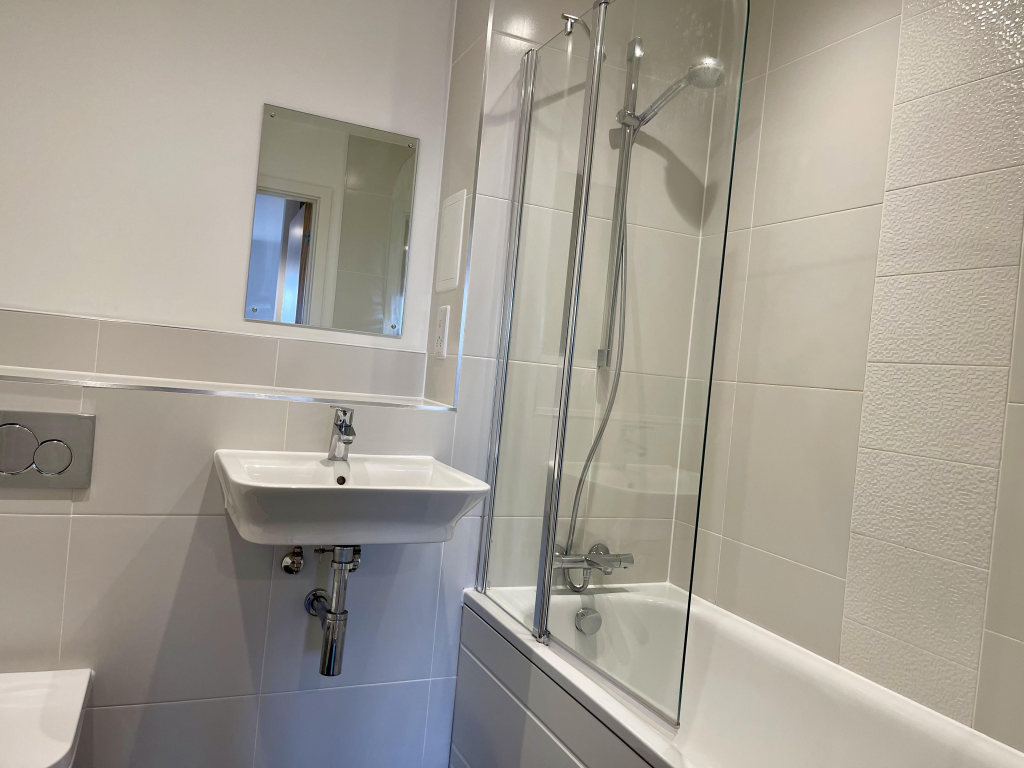 En-suite Bathroom
