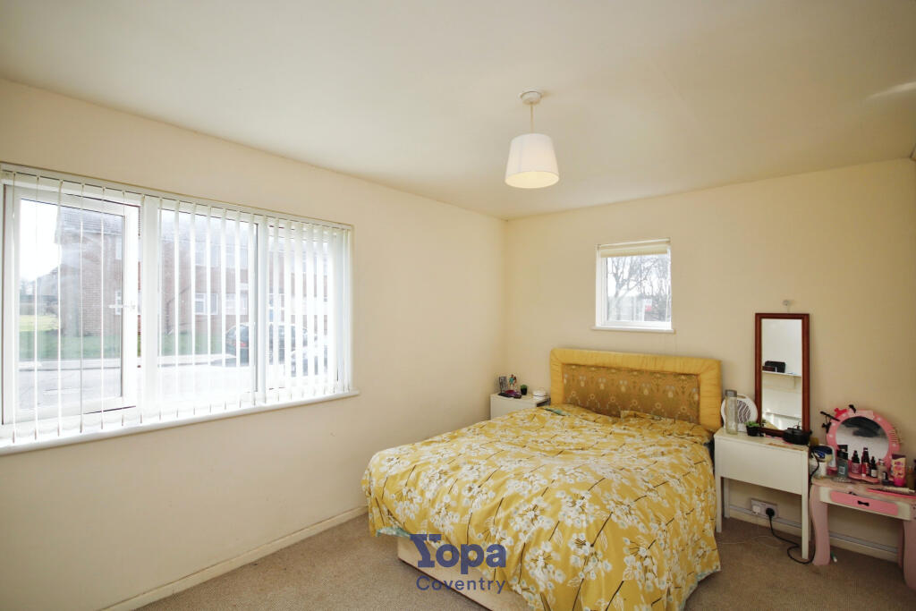 C223cbf1-Master 20Bedroom.JPG