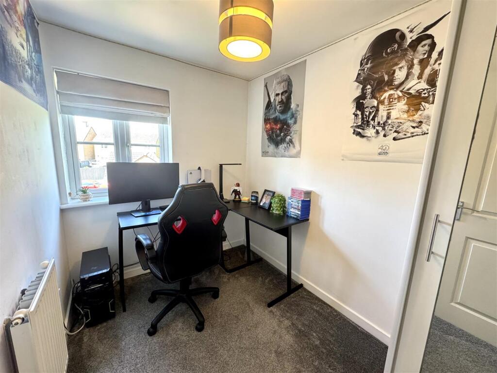 BEDROOM 3