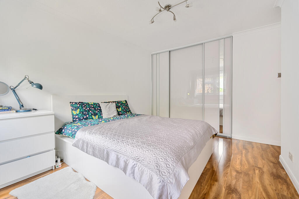 1300648-23-68373d...