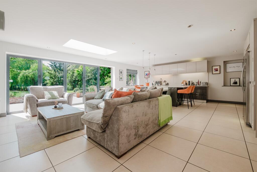 Open Plan Living Din