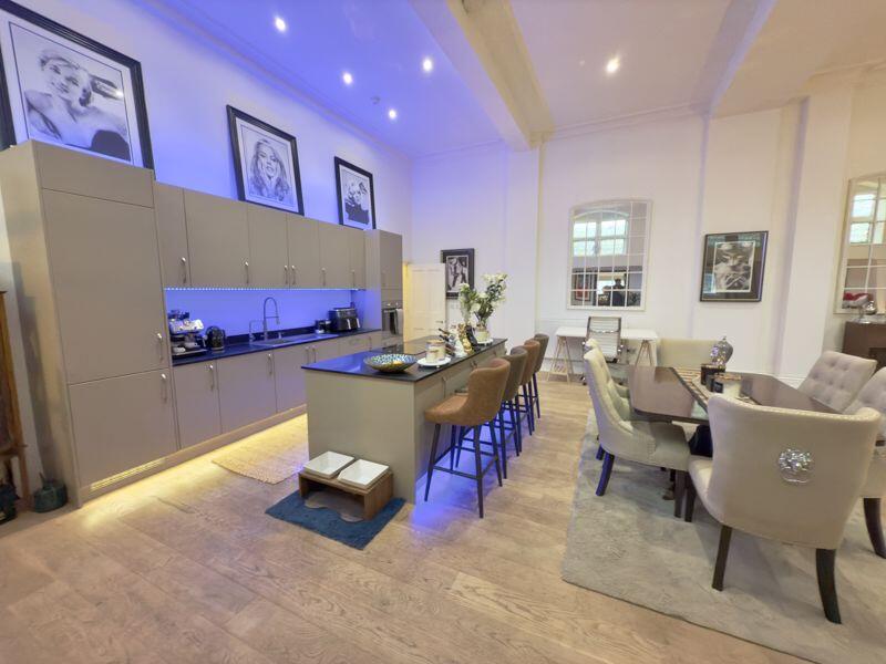 Kitchen/Living/Dining