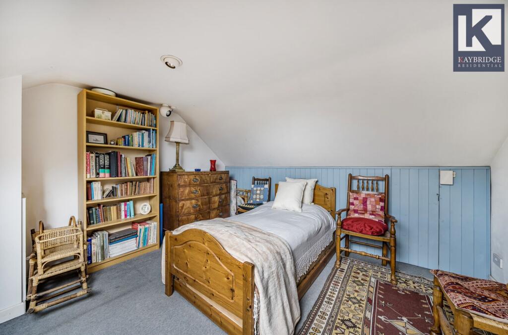 Elm Road, Epsom - KT17 2EU