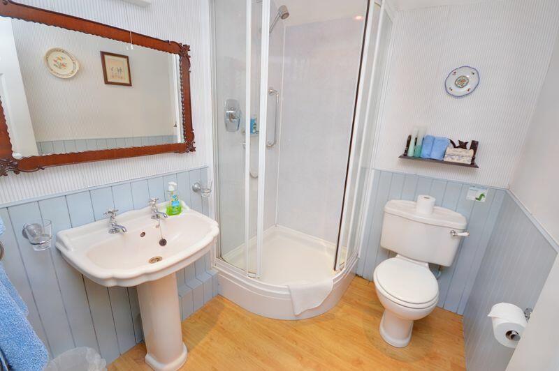 Ensuite guest bedroom one