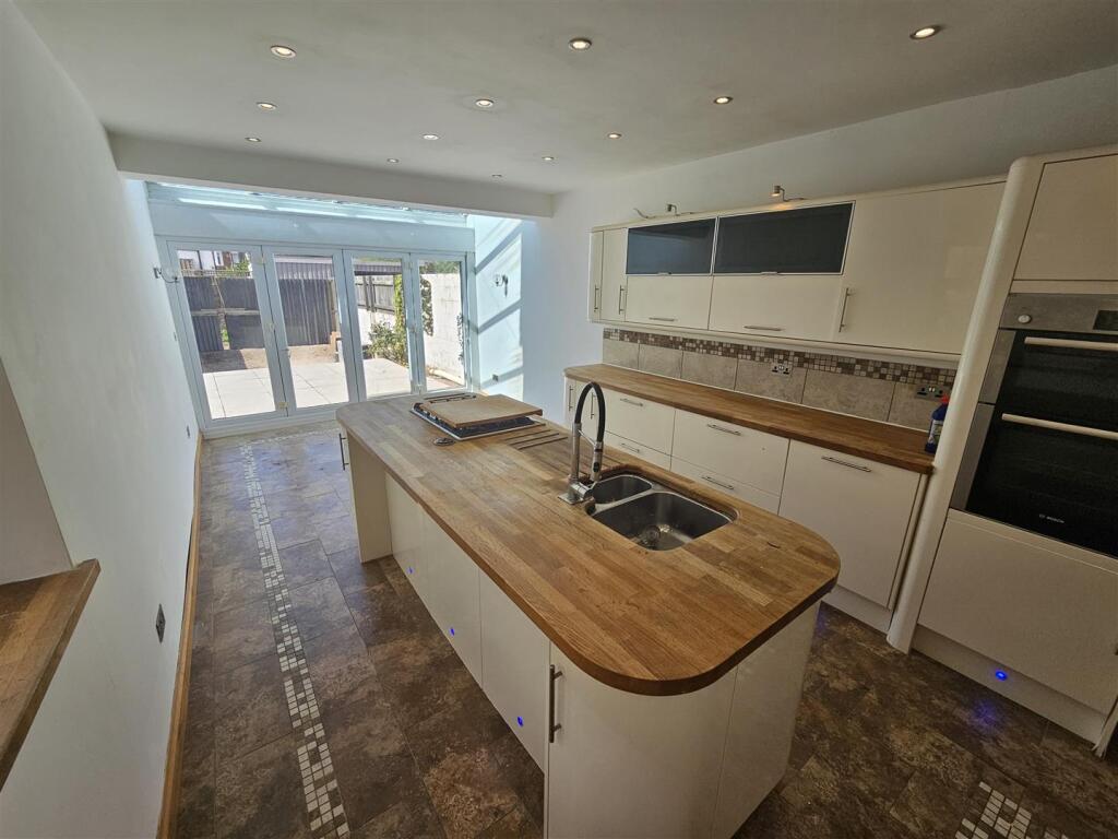 Kitchen Breakfast Room