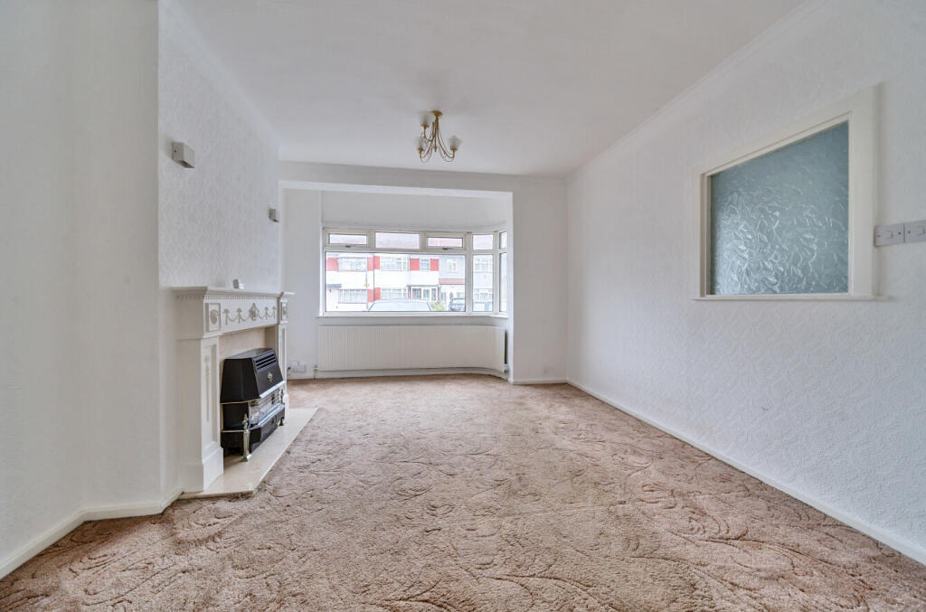 1315782-19-685d53...