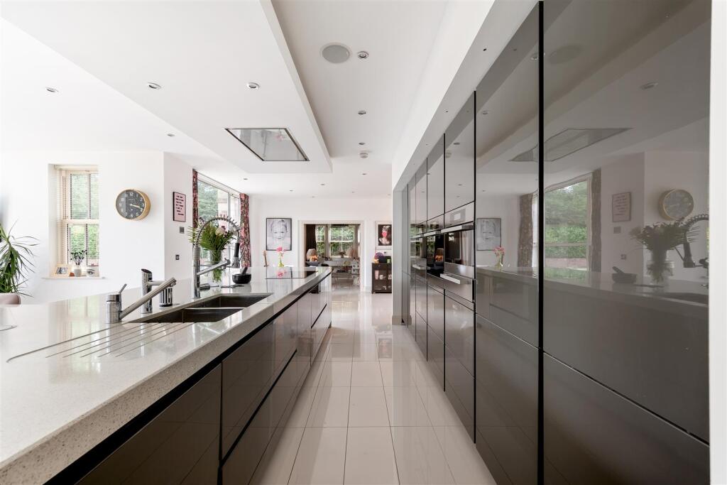 Kitchen/Living/Diner