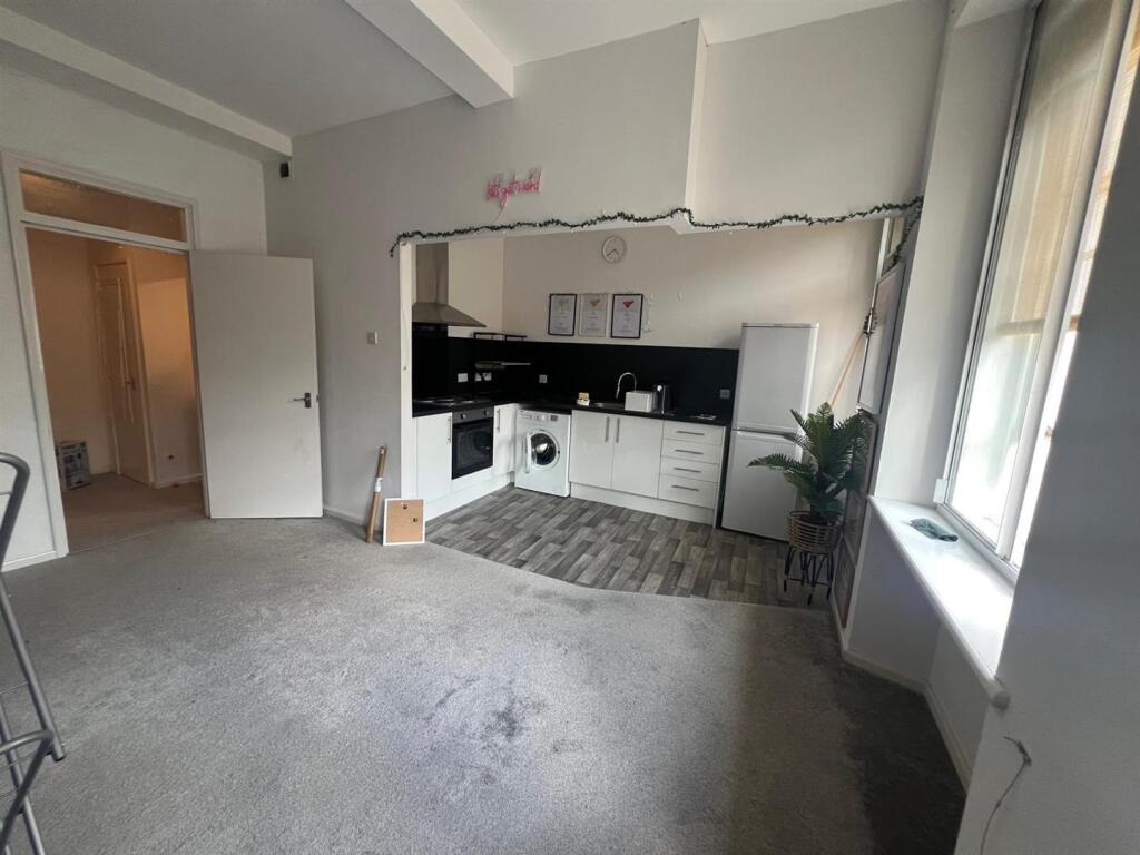 Kitchen.jpeg