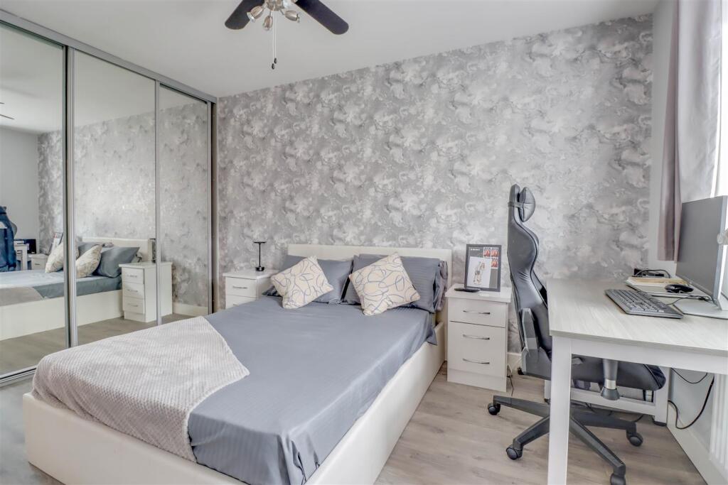 16 MAPLE LANE WICKFORD-6.jpg