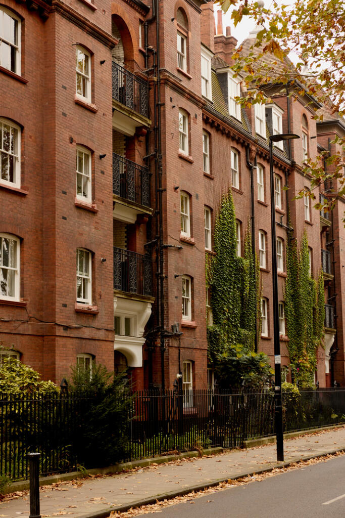241177 - STEPNEY GREEN_HIRES_23.JPG