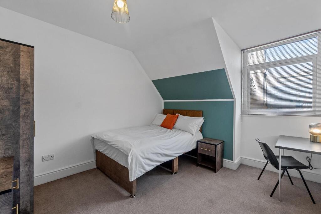 room.jpg