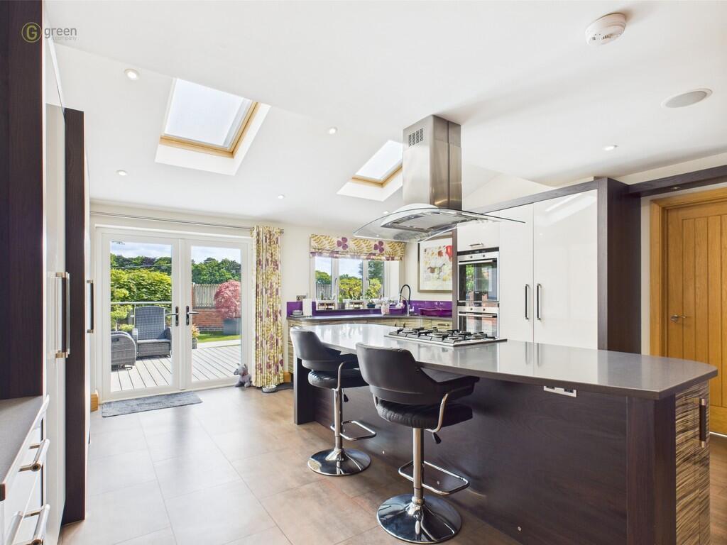 CAM03830G0-PR0156...