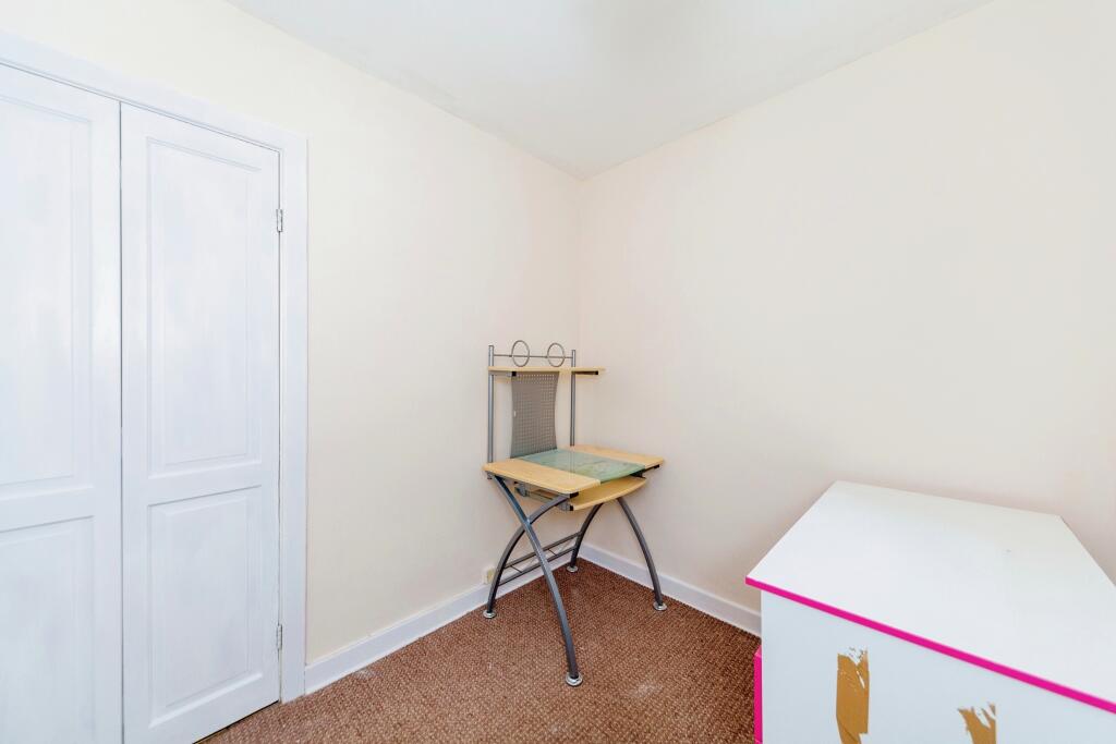 Study/5th Bed