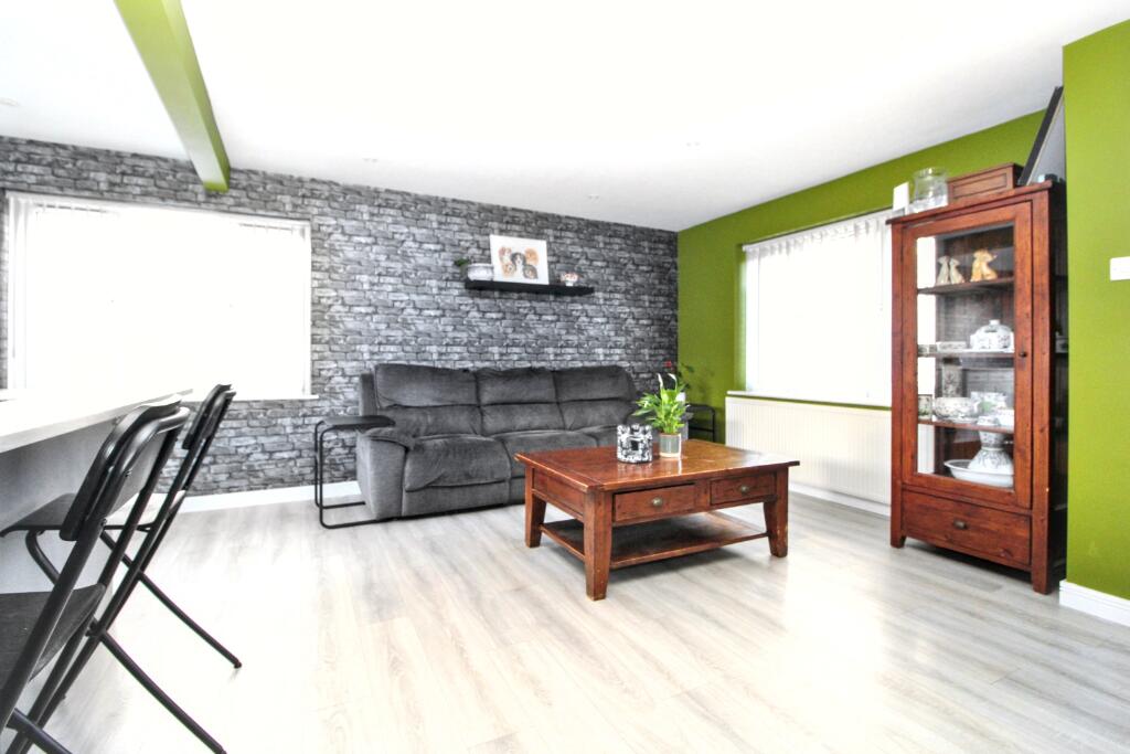 Dining/Sitting Room