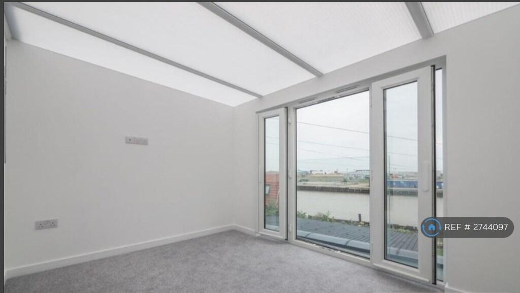 Upstairs Conservatory