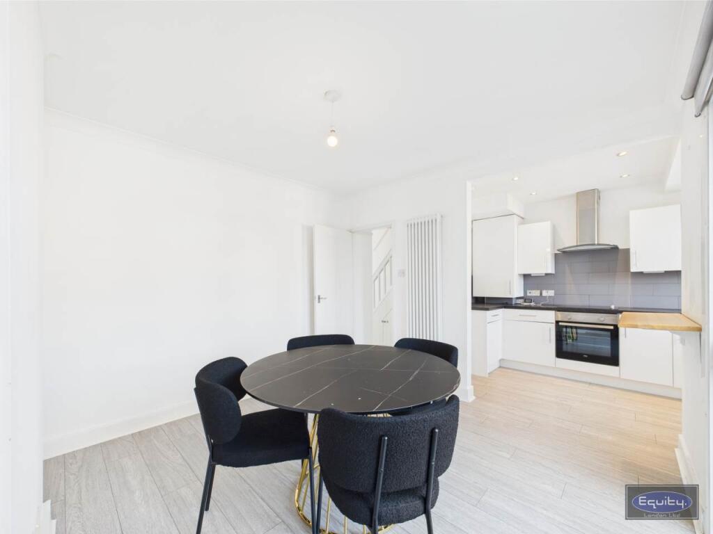 Dining Room (3)
