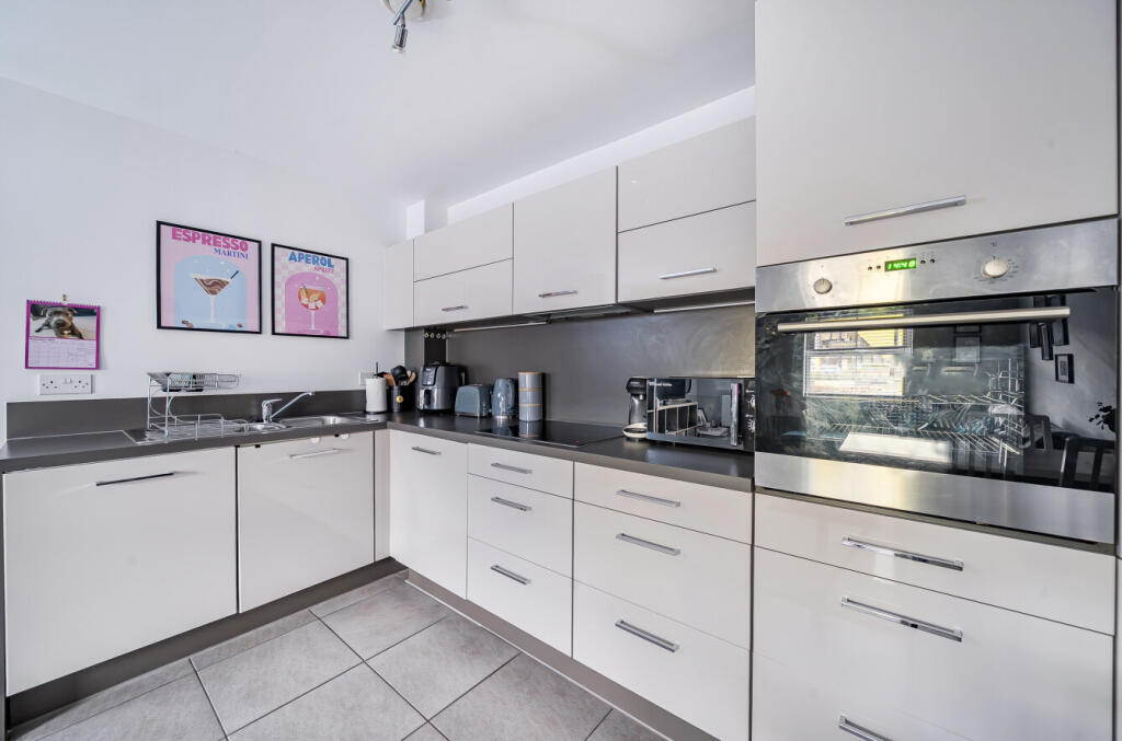 1376089-7-6912295...