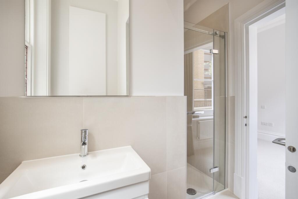 Frederick Court 4...