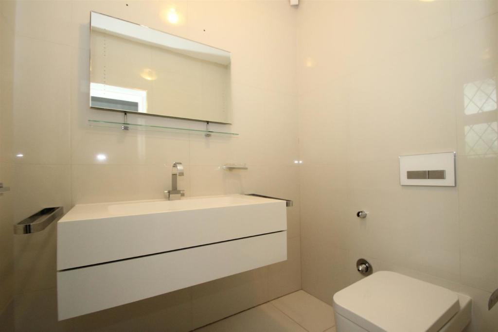 Ground Floor WC
