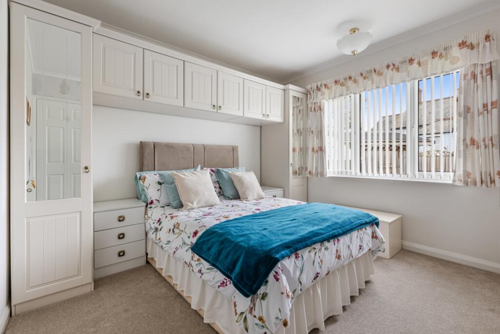 A15 - 7 Gard Close Torquay - 250120