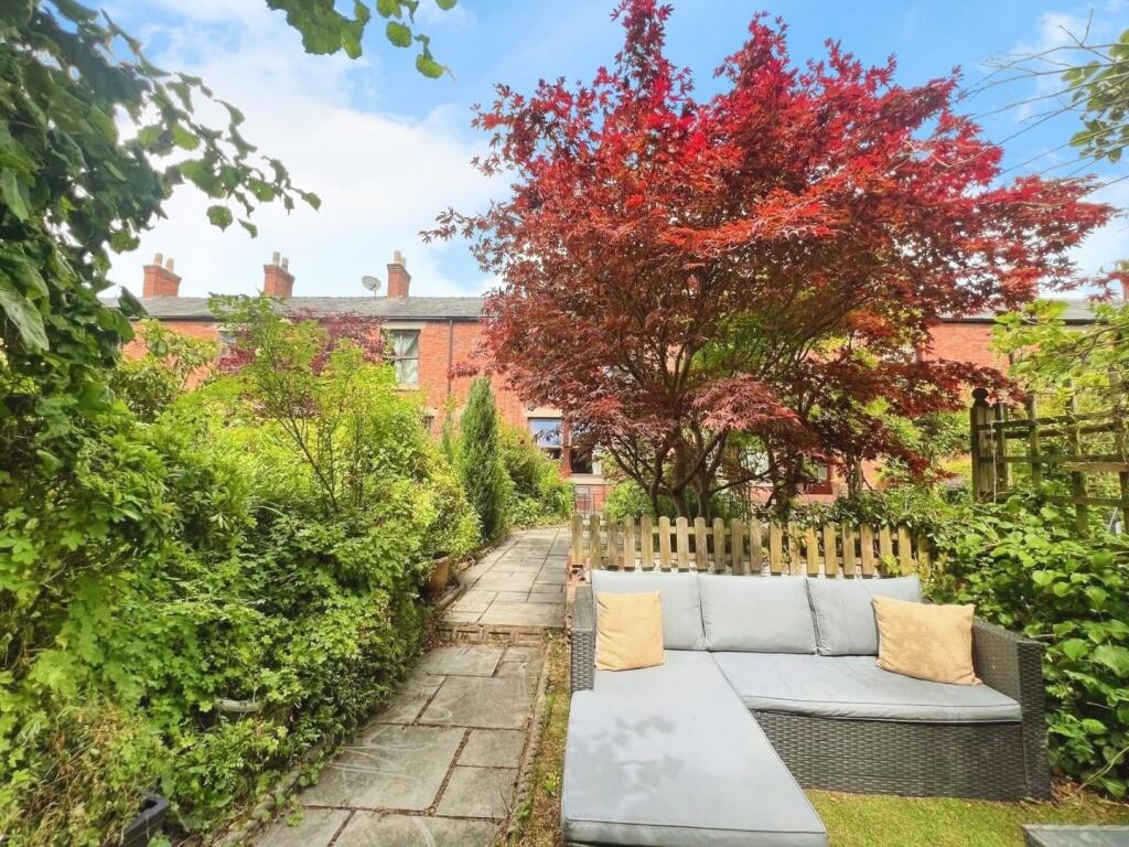 0bb46566-5-4A07-92DD-B57C27417F62-2832-000000E981D