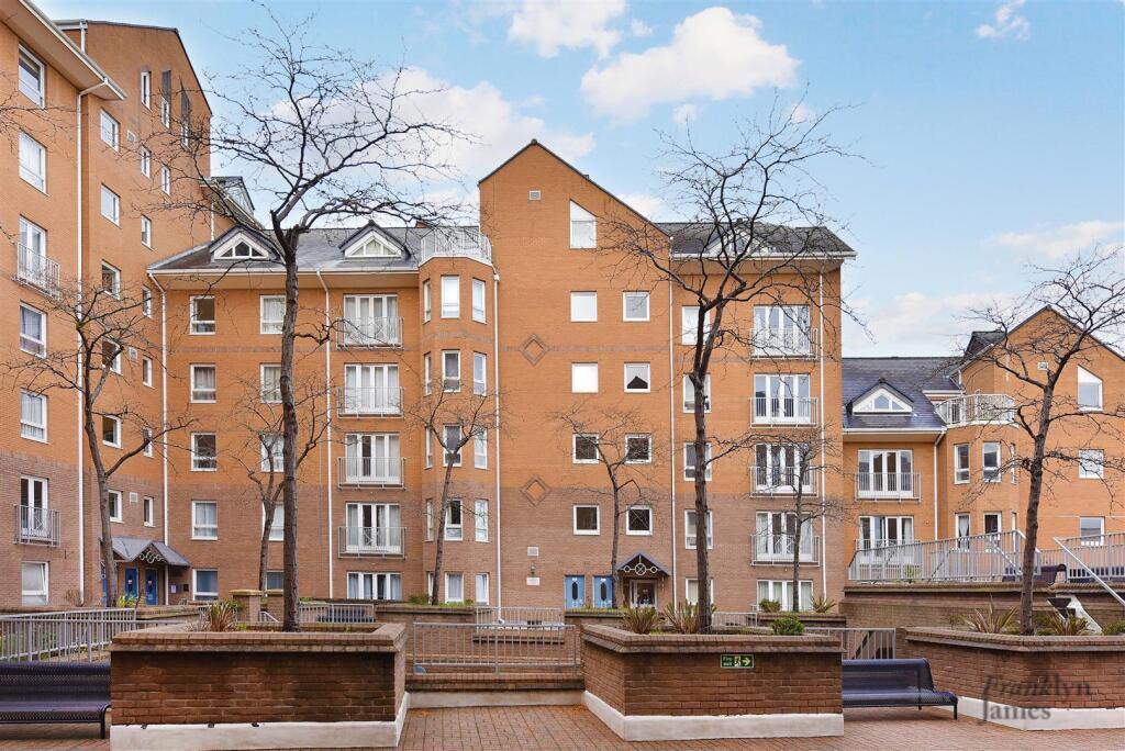 Mercury Court (8).JPG