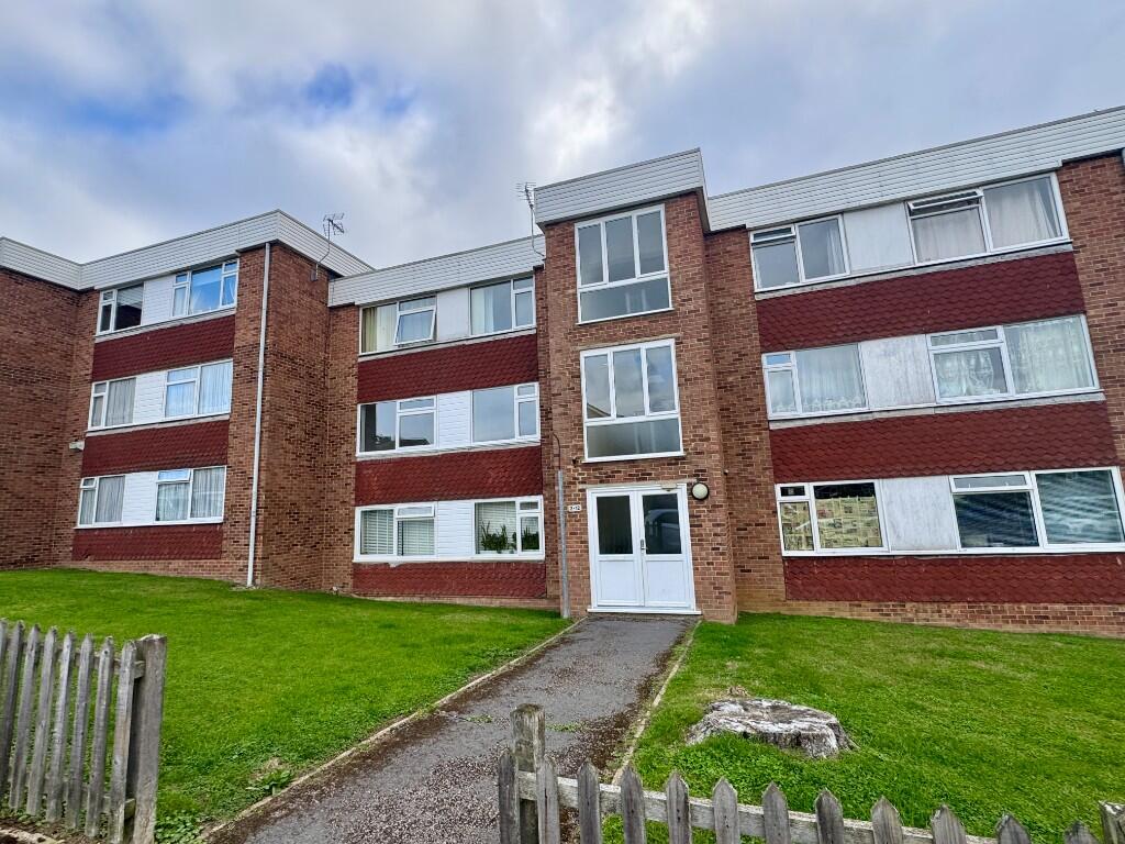 Bingley Close, Snodland, Kent, ME6