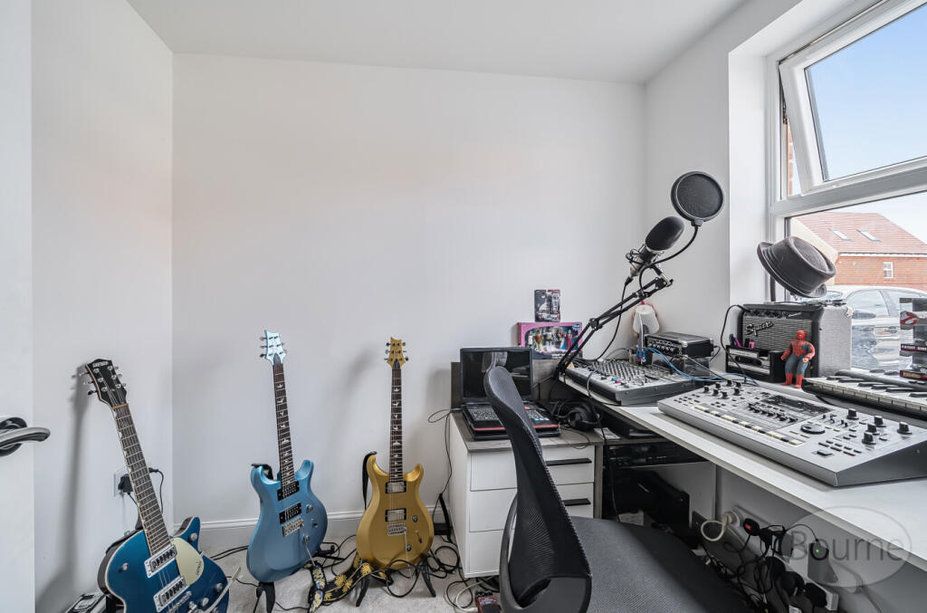 e3085c50-1ebe-478...