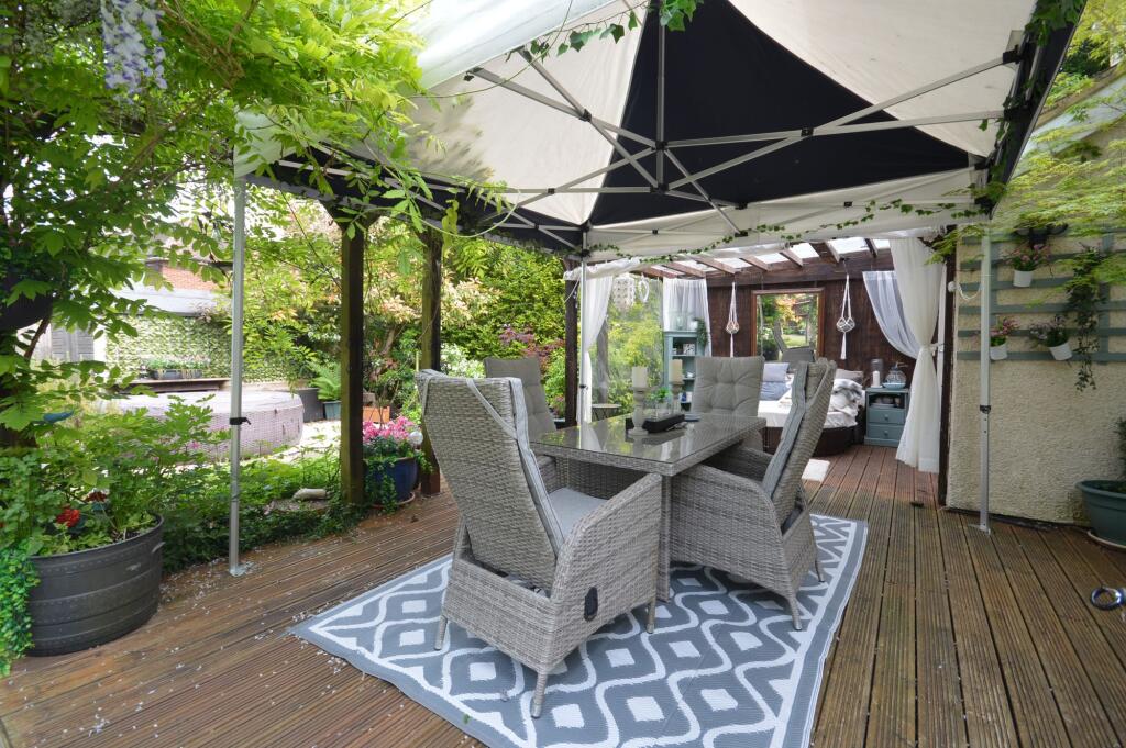 Entertaining Area